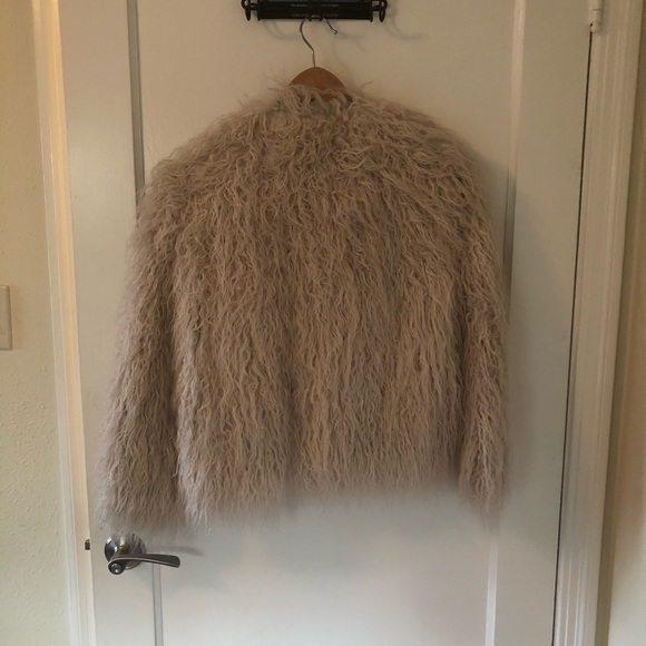 Blush faux fur Zara jacket, size M - Picture 3 of 4
